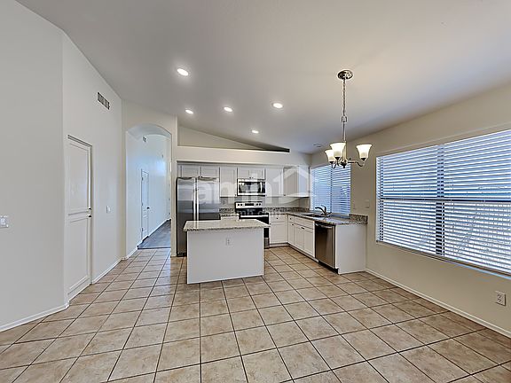 5th image of 15142 W Eureka Trl