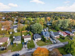 54 Farley Cir, Georgina, ON L0E 1S0