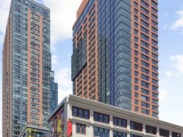 155 Bay Street at Provost Square