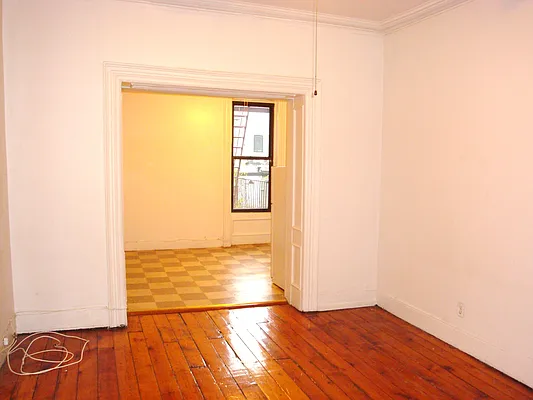 Rented by Carroll Gardens Realty | media 54