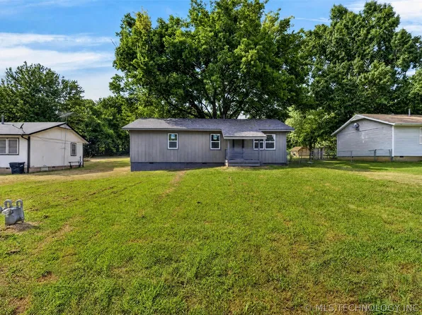 516 E Armory Ave, Fort Gibson, OK 74434
