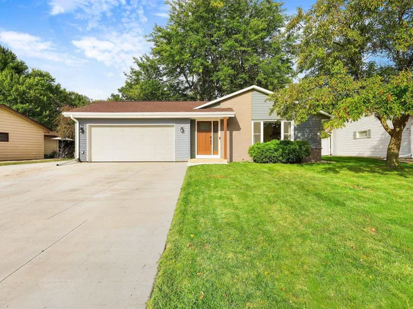 1603 Ontario Dr, Janesville, WI 53545