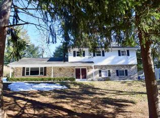 105 Park Ave, Glen Rock, PA 17327