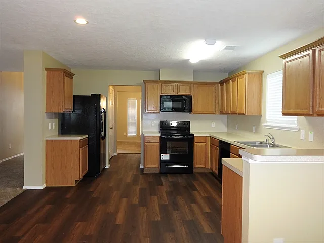 20918 Brushy Canyon Dr — Photo 3