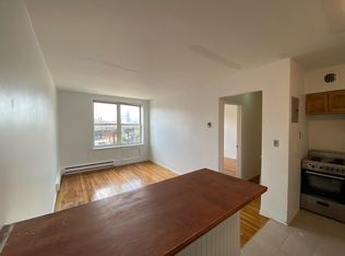 3111 Willow Ln APT 3, Bronx, NY 10461