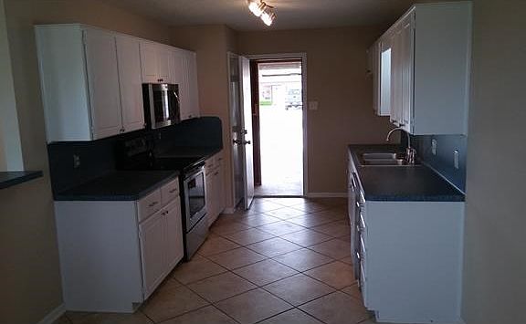 5th image of 4209 Sand Dollar Dr