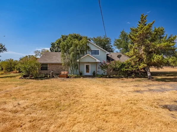 9200 NW County Road 1343, Blooming Grove, TX 76626