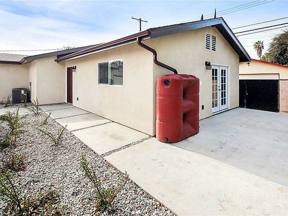 3rd image of 8811 Monogram Ave