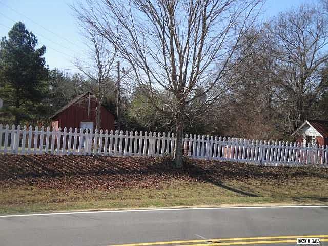 2nd image of 14615 Old Beatty Ford Rd