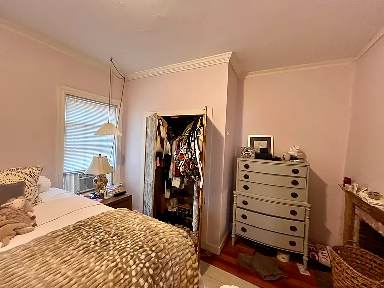 16 Sheldon St #1 — Photo 16