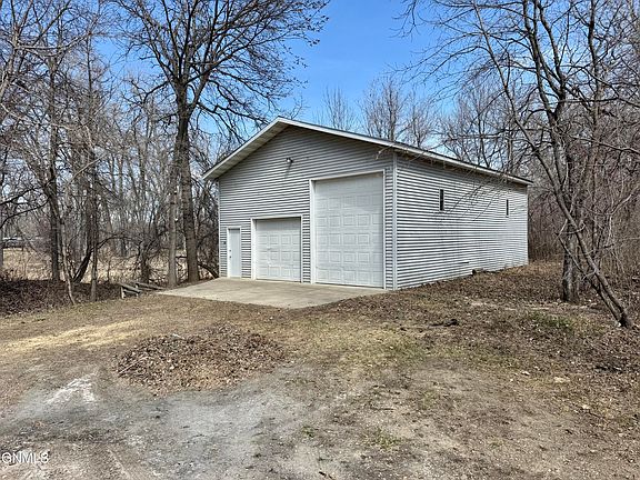 2nd image of 8000 Sibley Dr