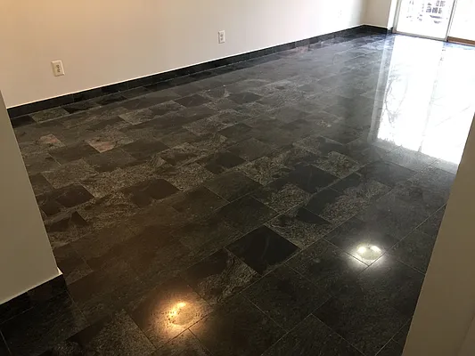 Rented by Metroline Realty | media 24