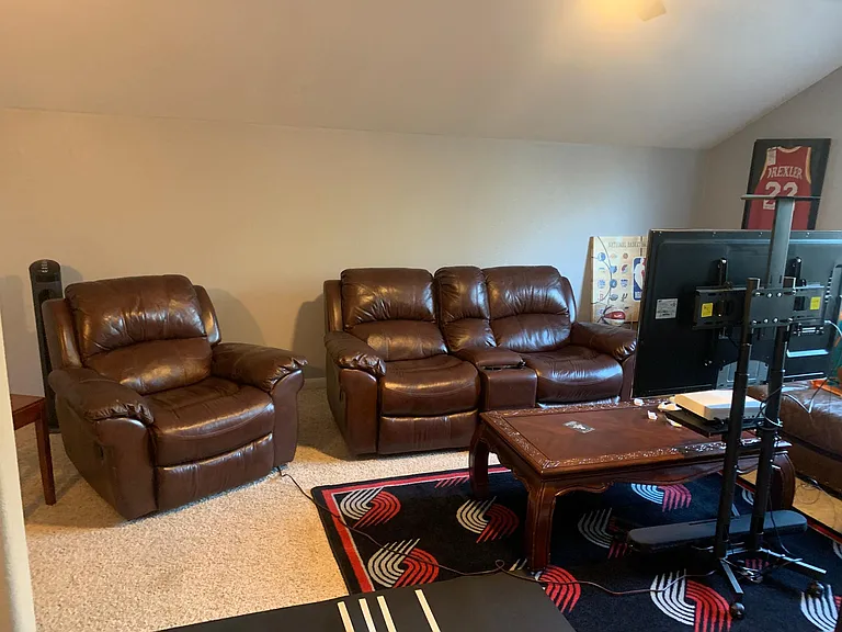 114 Blue Thorn Trl — Photo 25