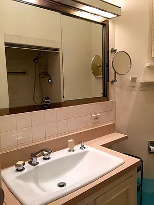 Rented by HOME RESIDENTIAL LLC | media 62