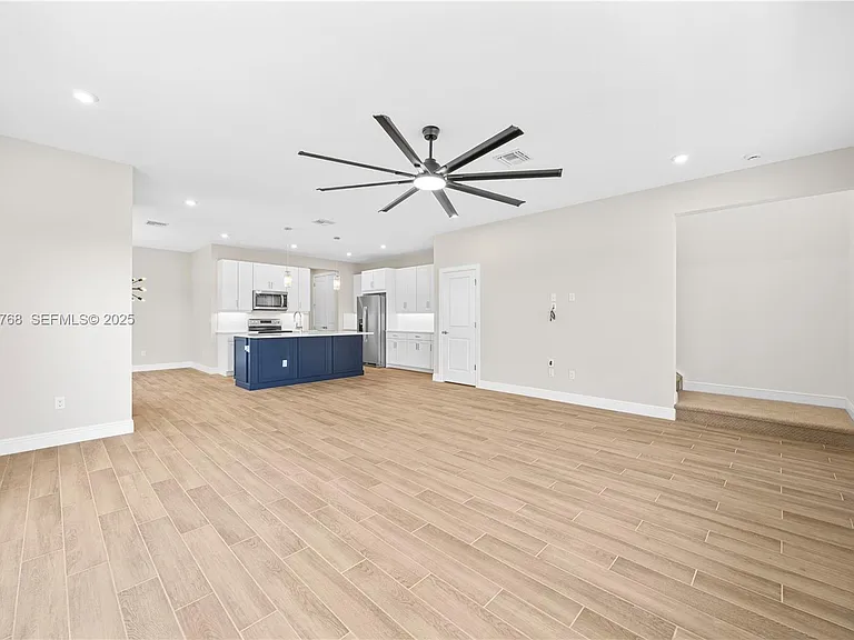 3542 NW Solange Ct — Photo 13
