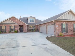 18215 Fraser Dr, Gulfport, MS 39503