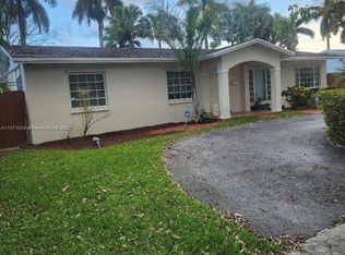 9320 SW 183rd Ter #0, Palmetto Bay, FL 33157