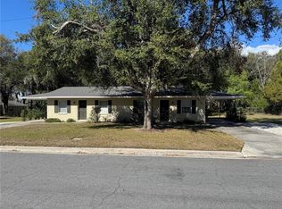 511 Oak Ave, Mount Dora, FL 32757