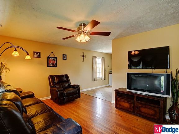 4th image of 7655 S 39th Ave