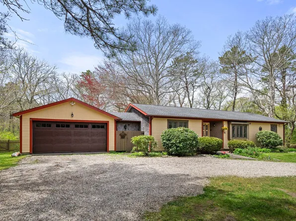 38 Kensington Drive, Sandwich, MA 02563