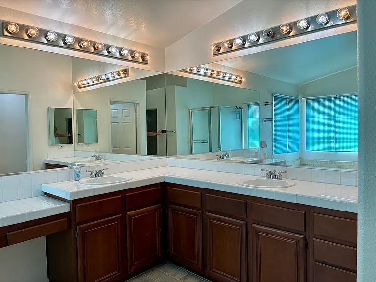 5017 Starfish Way — Photo 14