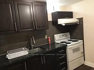 2 bed, $1,600 — Photo 3