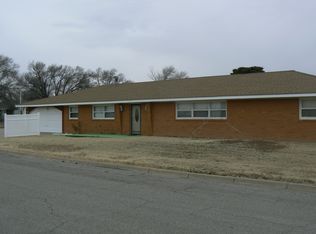 200 W Spruce St, Minneola, KS 67865