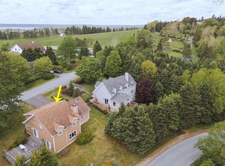 6 Westwind Dr, Chester, NS B0J1J0