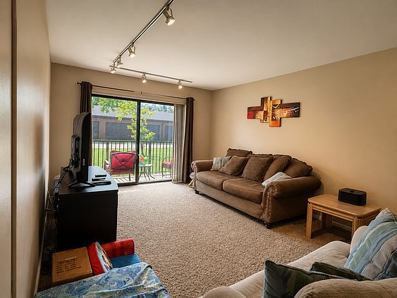 5th image of 2301 183rd St