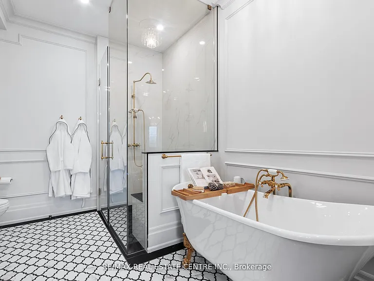 37 Armstrong St #3 — Photo 7