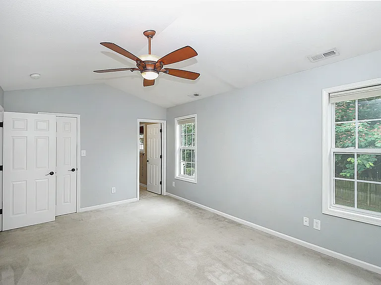 5227 Silabert Ave — Photo 26