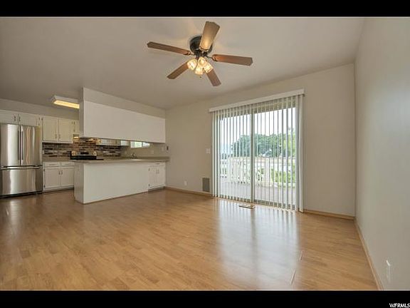 3rd image of 2505 W Ledgewood Dr