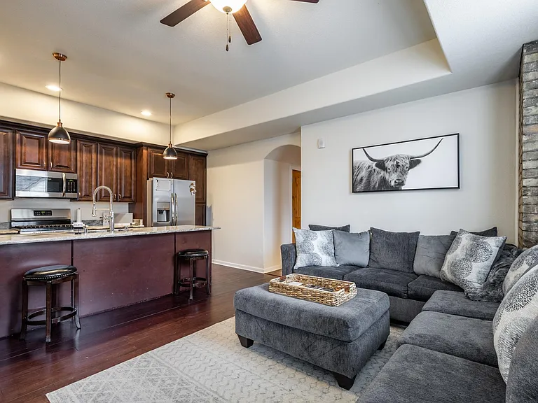 1818 N Humboldt Ave #202 — Photo 16