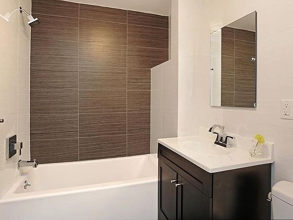 5th image of 168 Throop Ave #4F