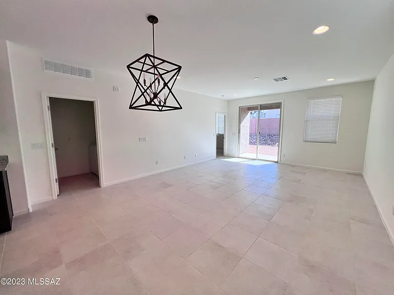 12522 E Patch Dr — Photo 8