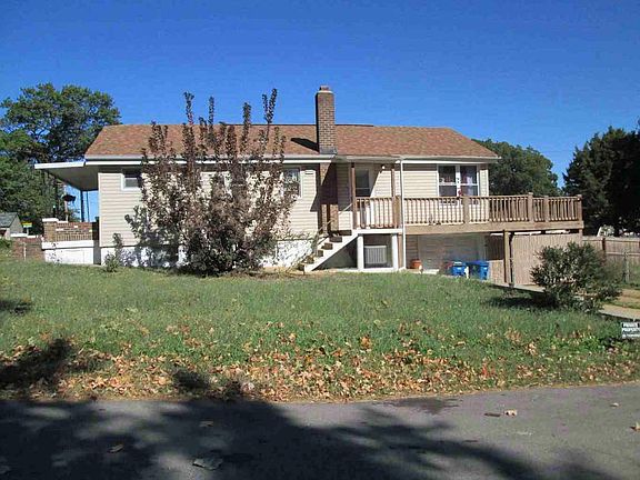 4th image of 8214 Mathilda Ave