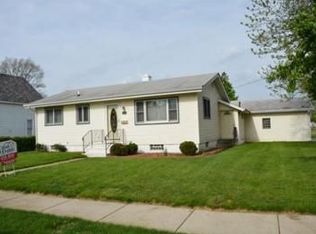 715 Reddick St, Mishawaka, IN 46544