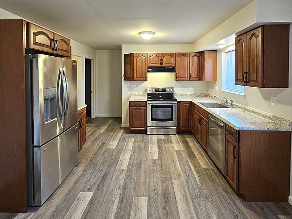 4th image of 41 Teal Cir