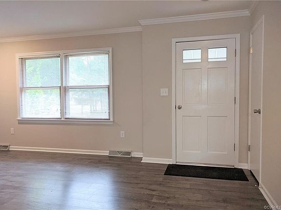 5th image of 18155 White Pine Dr