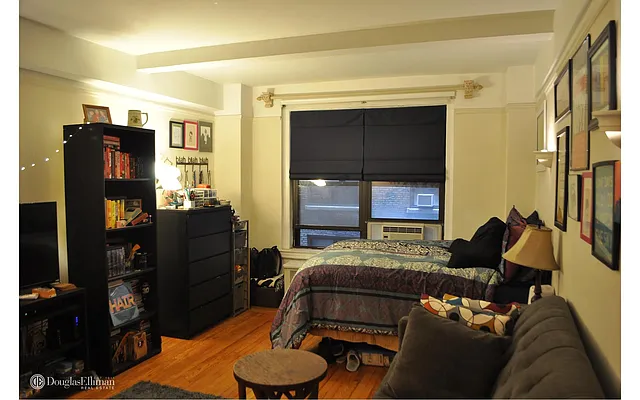 Rented by Douglas Elliman | media 25