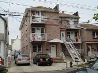 1st image of 9552 112th St