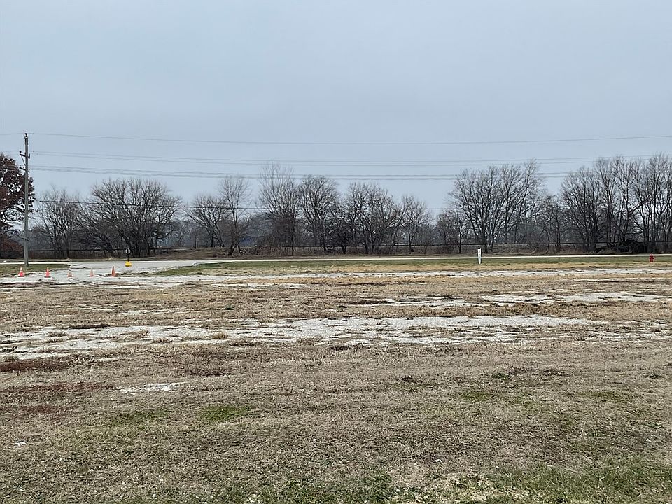 1st image of N Main St