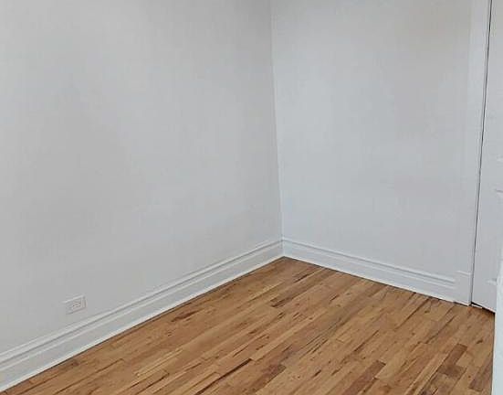 4th image of 4050 W Hirsch St #1