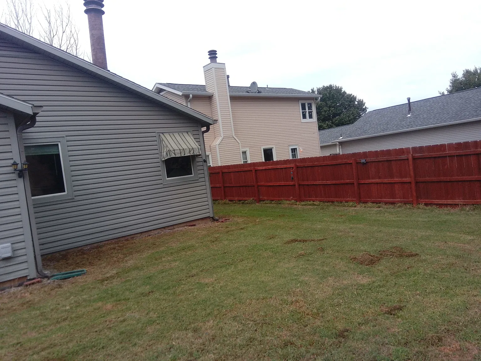 3 bed, 1600 sqft, $1,595 — Photo 2