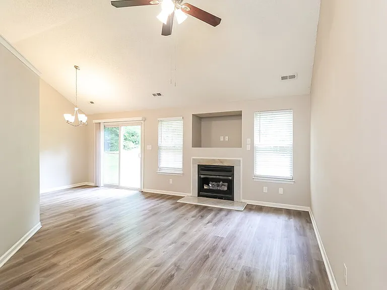 7229 Kavan Hunter Dr — Photo 5