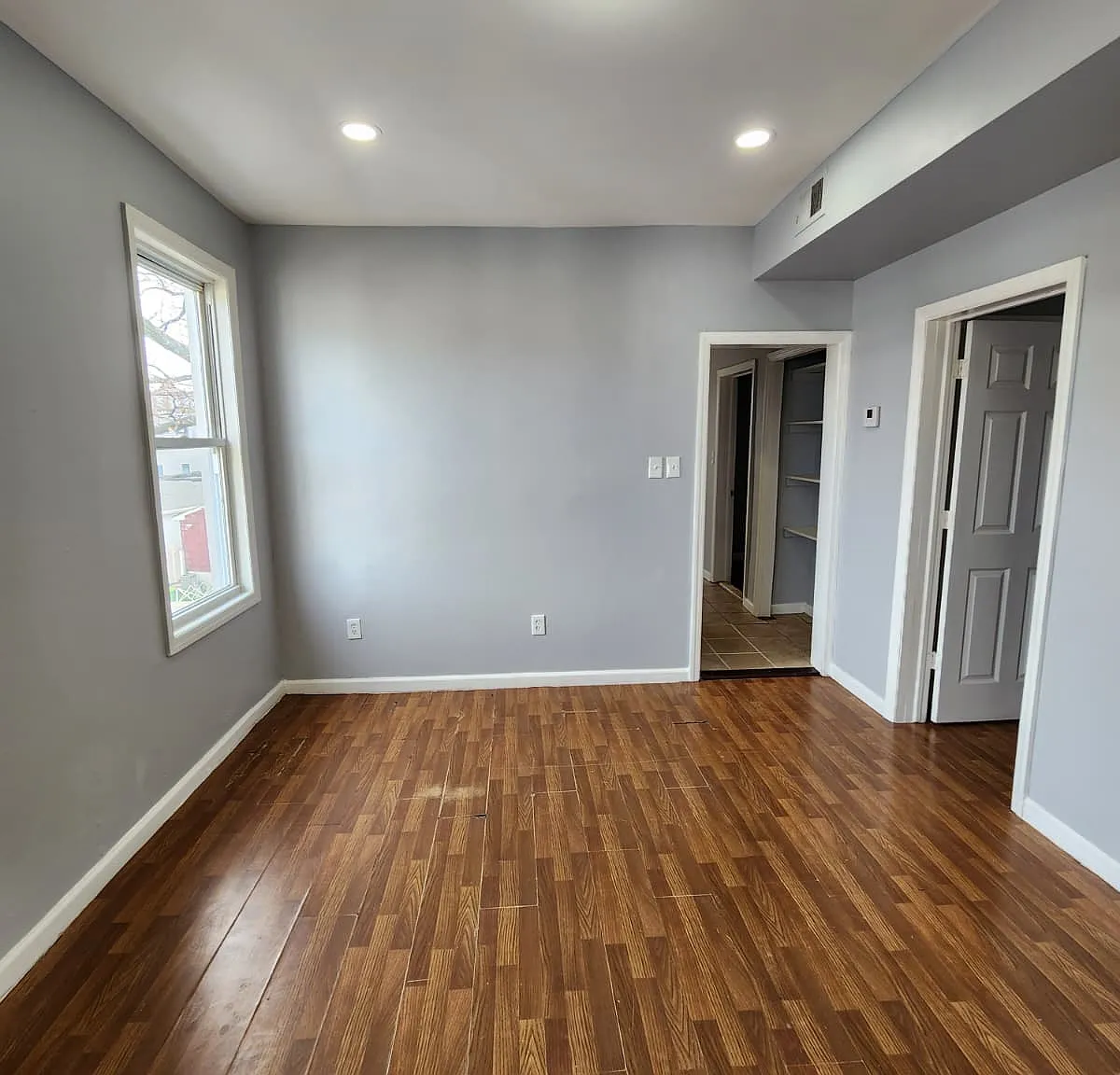 3 bed, $1,875 — Photo 3