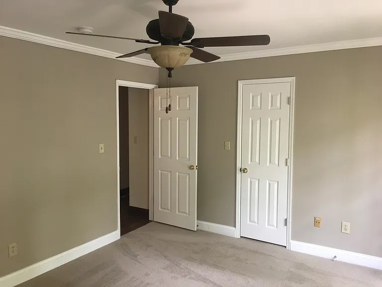 310 Milesford Ct — Photo 14