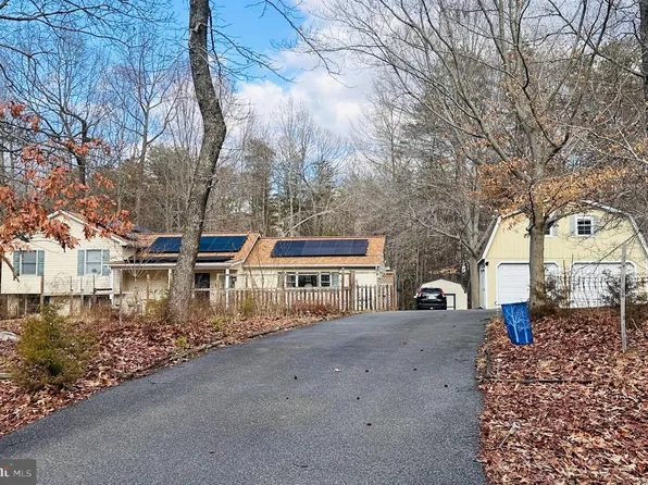 15320 Green Woods Ln, Waldorf, MD 20601