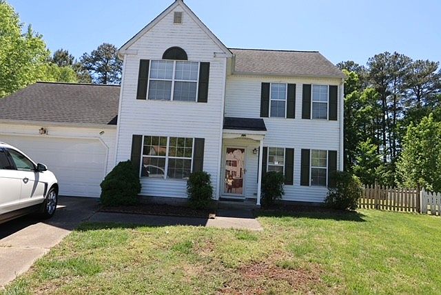 1st image of 722 Emerald Ct