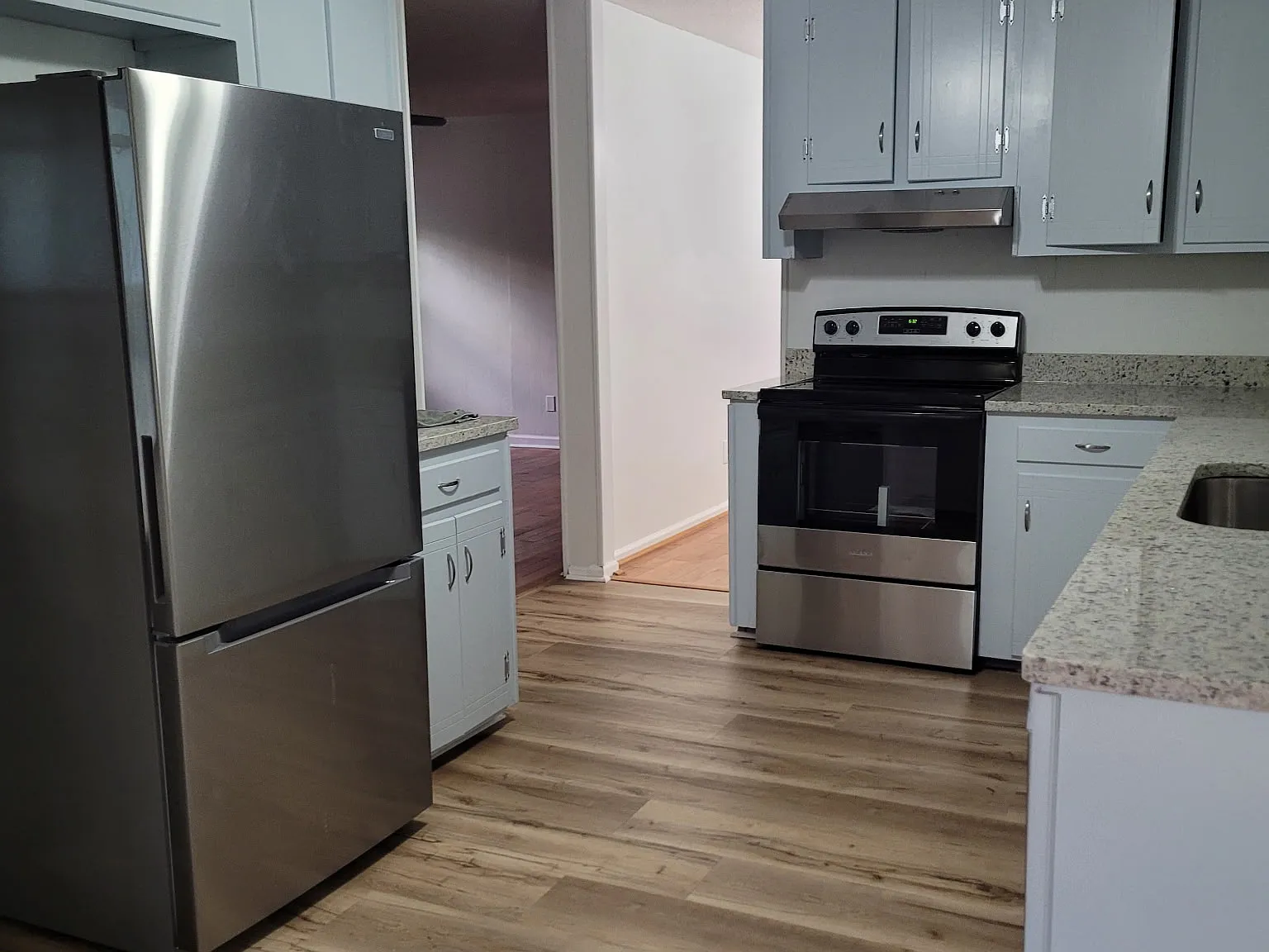 3 bed, 1922 sqft, $1,850 — Photo 3